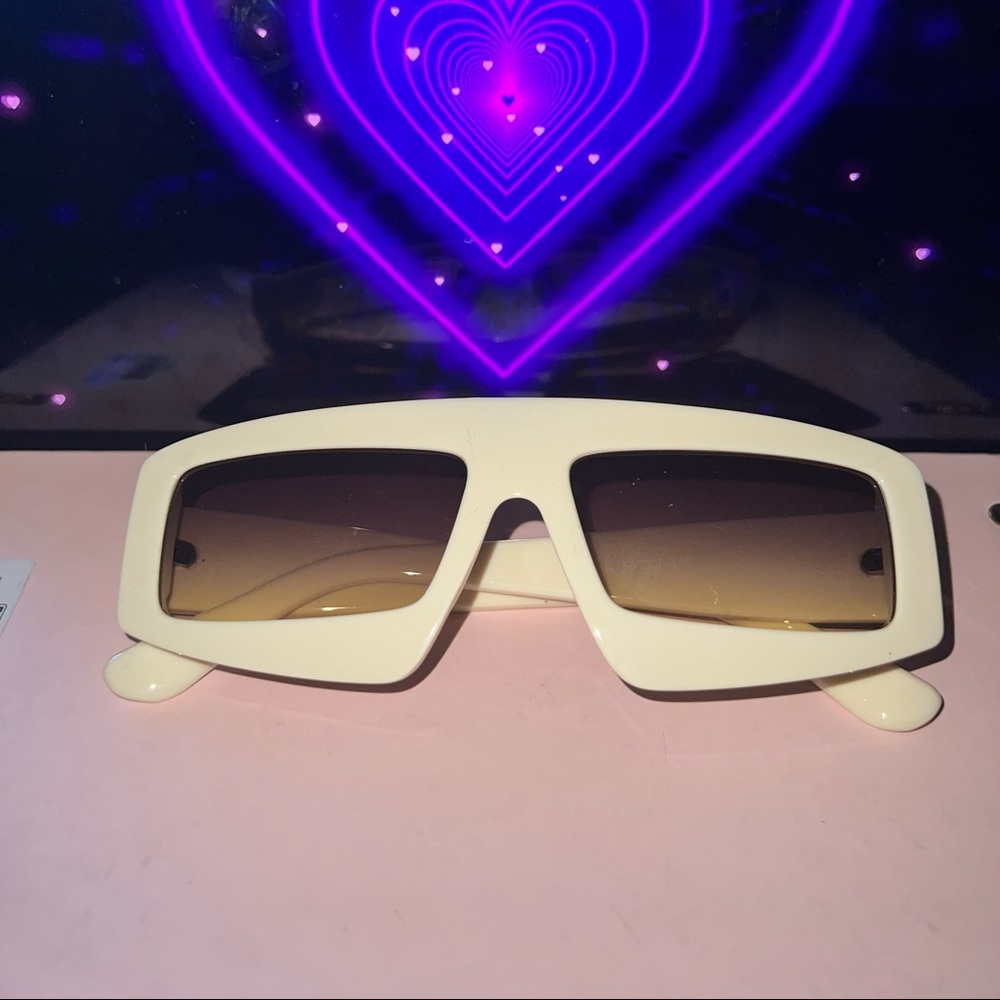 Rectangle shades beige